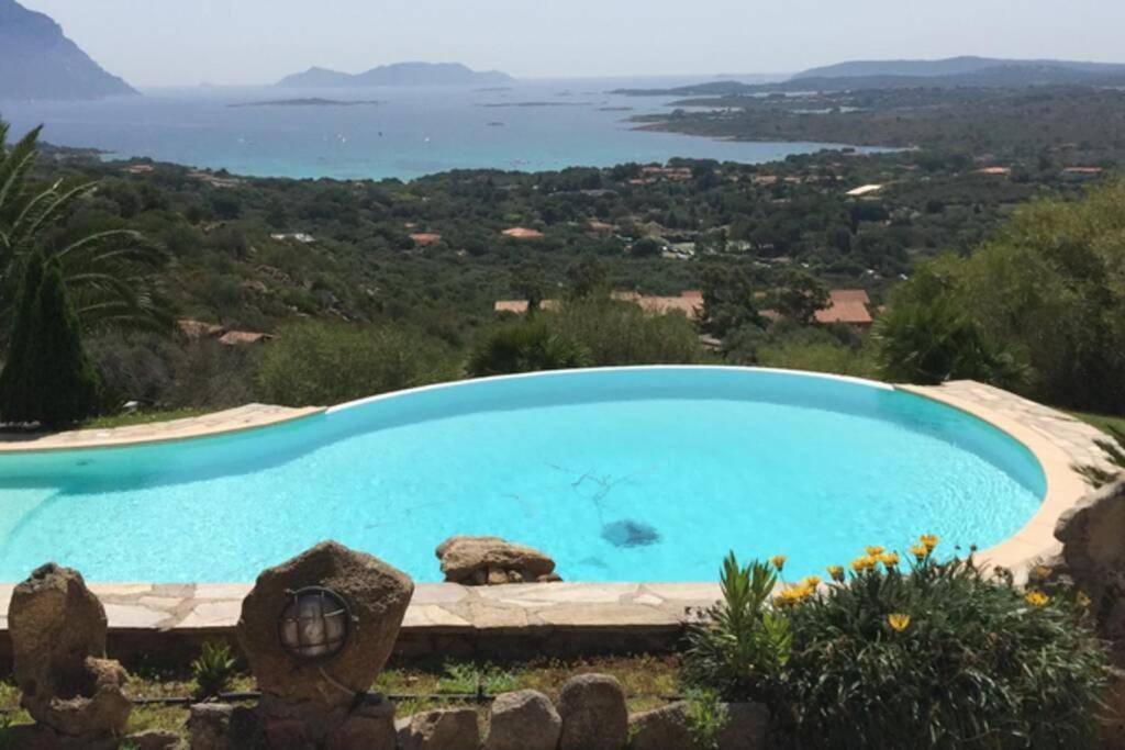 Villa And Pool Tavolara View Porto Istana Экстерьер фото